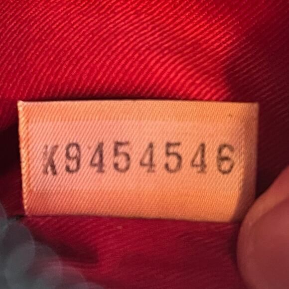 Dooney & Bourke Logo Wristlet Cream Brown Leather Zip Closure Lined Mini Bag - Picture 6 of 9